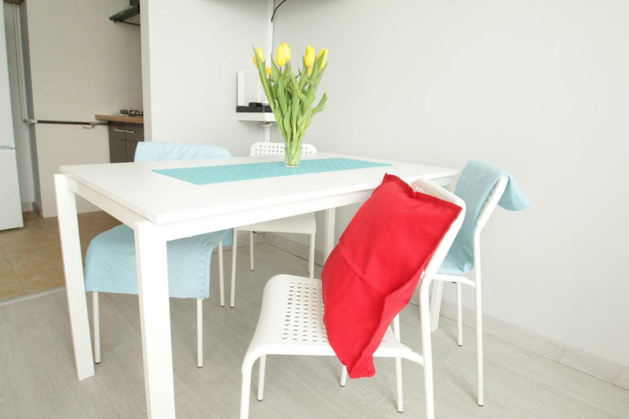 Happy Home Krochmalna Apartment Warsaw Exterior photo